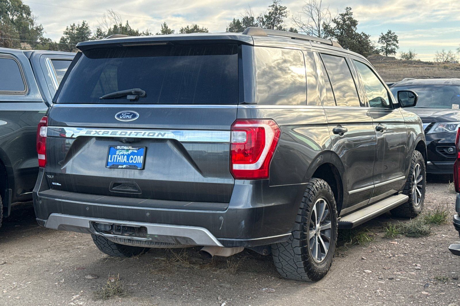 Used 2018 Ford Expedition XLT AWD/4WD image 4