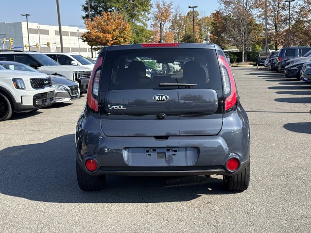 Used 2016 Kia Soul ! w/ Premium Package FWD image 3