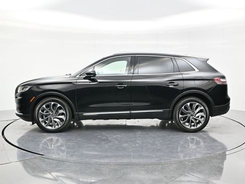 Used 2022 Lincoln Nautilus Reserve AWD/4WD image 8