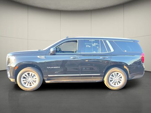 Used 2024 GMC Yukon SLT RWD image 5