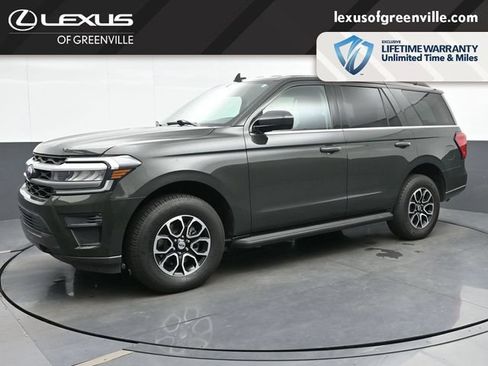 Used 2022 Ford Expedition XLT AWD/4WD image 4