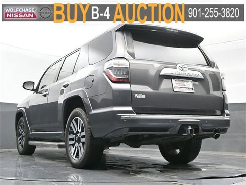 Used 2018 Toyota 4Runner SR5 image 24