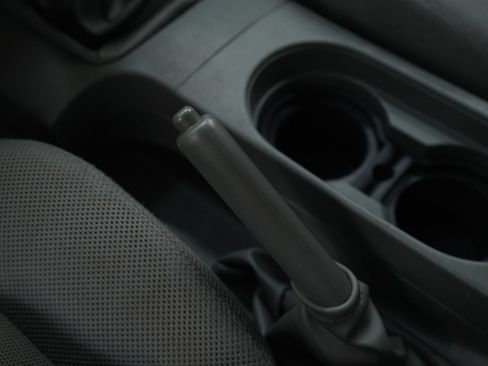 Used 2019 Nissan Frontier S image 21