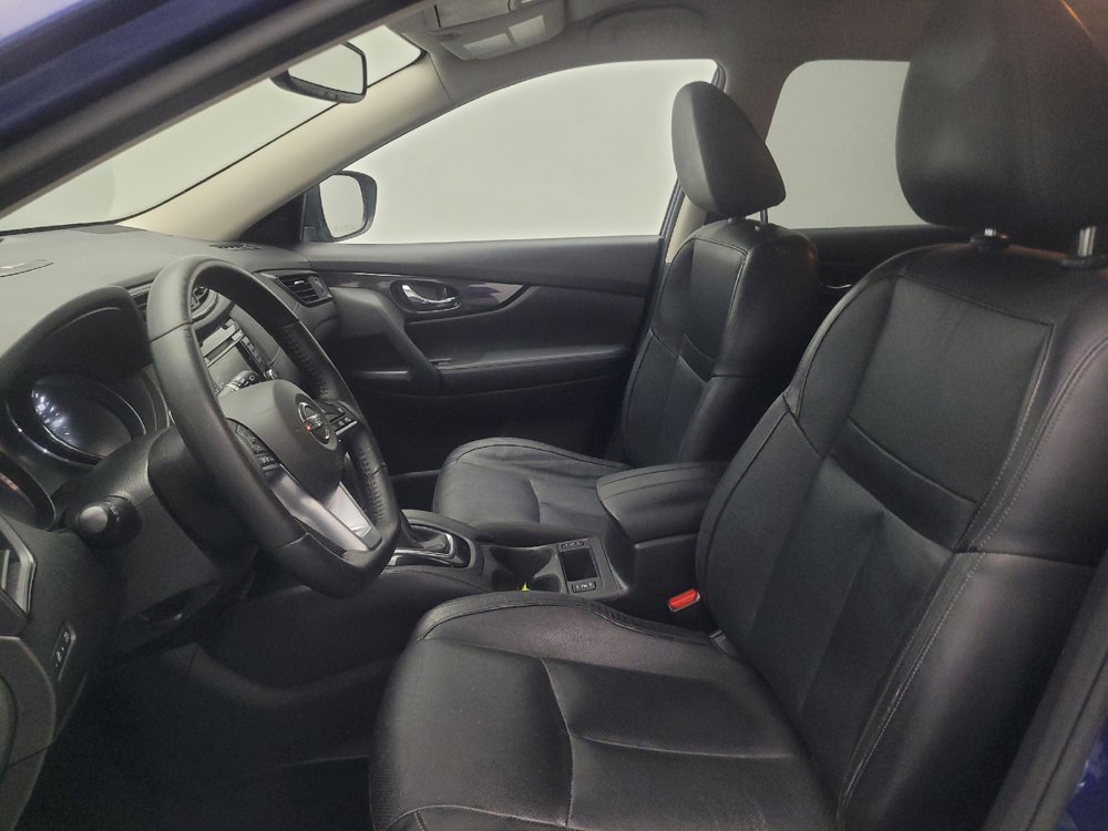 Used 2018 Nissan Rogue SL FWD image 17