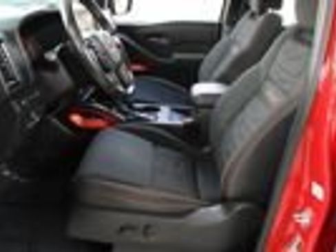 Used 2024 Nissan Frontier Pro-X w/ Pro Convenience Package RWD image 23