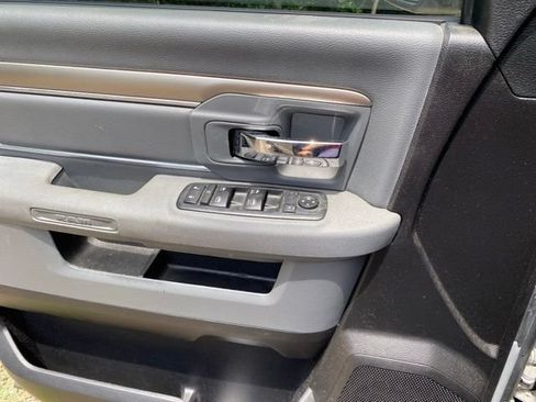 Used 2016 RAM 1500 Big Horn RWD image 23