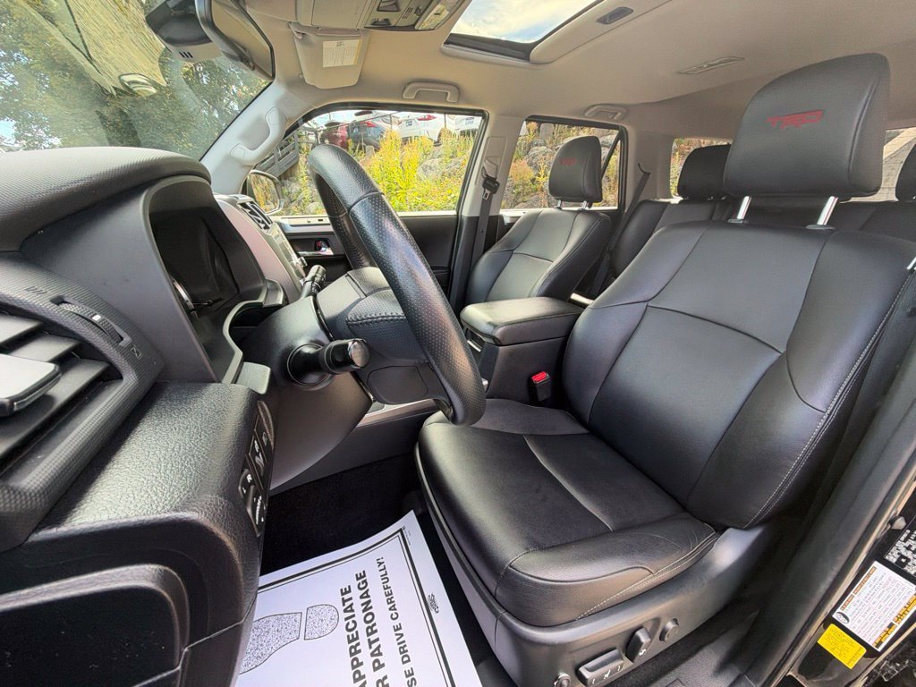 Used 2023 Toyota 4Runner TRD Sport AWD/4WD image 15