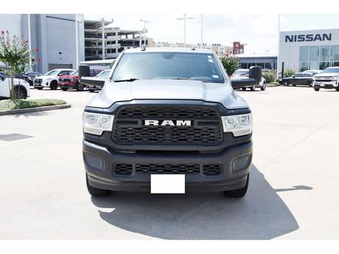 Used 2022 RAM 2500 Tradesman AWD/4WD image 2