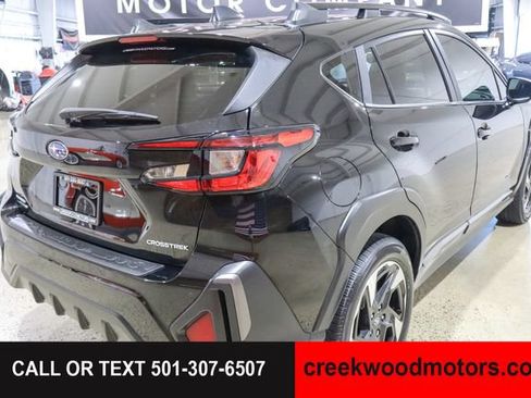 Used 2024 Subaru Crosstrek 2.5i Limited AWD/4WD image 16