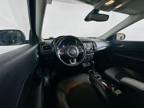 Used 2018 Jeep Compass Altitude image 18