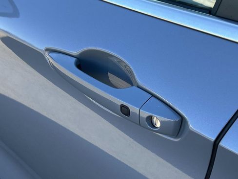 New 2026 Mitsubishi Outlander SE image 14