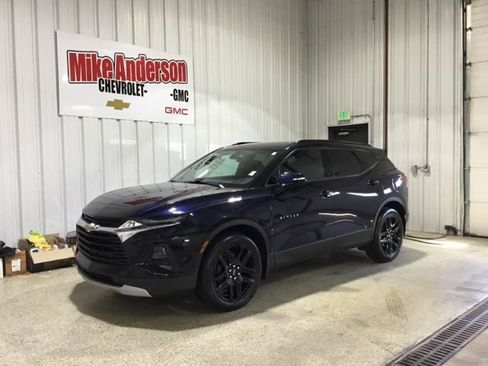 Used 2020 Chevrolet Blazer LT FWD image 1