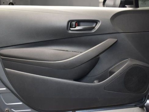 Used 2025 Toyota Corolla LE FWD image 16