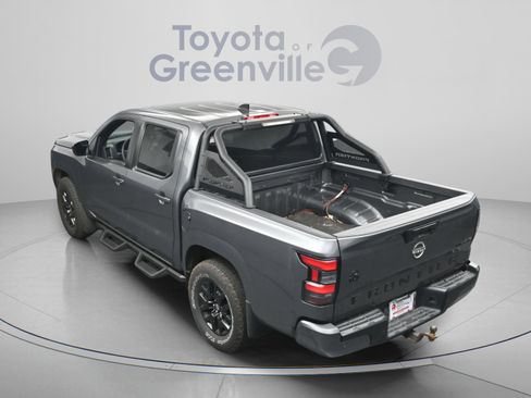 Used 2023 Nissan Frontier SV w/ Midnight Edition Package AWD/4WD image 8