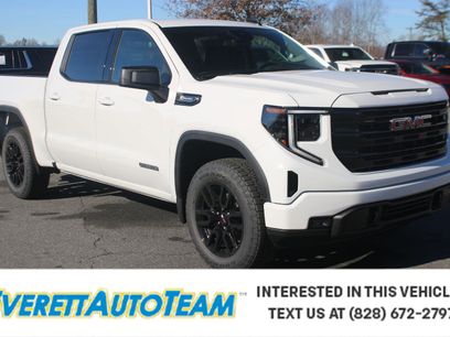 New 2026 GMC Sierra 1500 Elevation w/ Elevation Select Package
