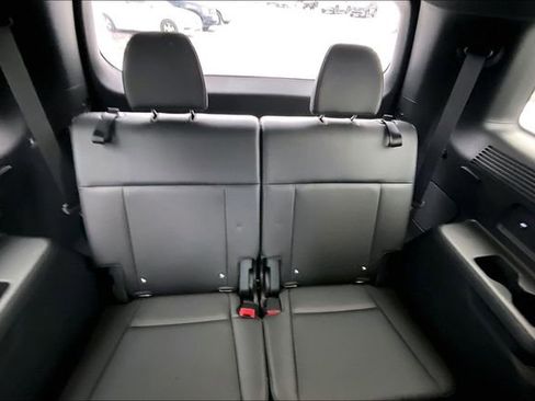 Used 2025 Hyundai Santa Fe Calligraphy image 28