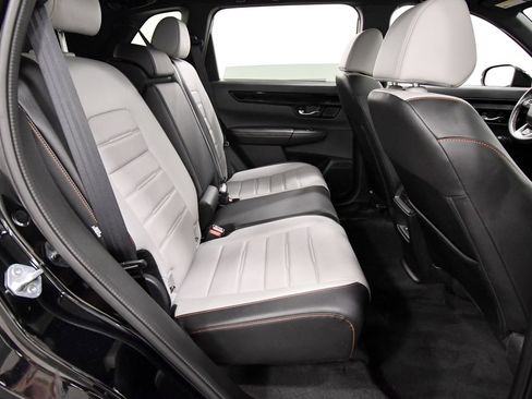 Used 2026 Honda CR-V Sport Touring image 18