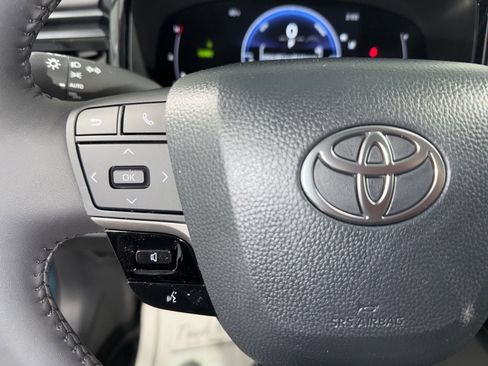 New 2026 Toyota Camry LE w/ Convenience Package image 28