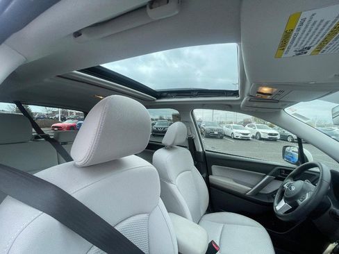 Used 2018 Subaru Forester 2.5i Premium image 4