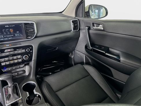 Used 2022 Kia Sportage EX w/ EX Technology Package FWD image 26