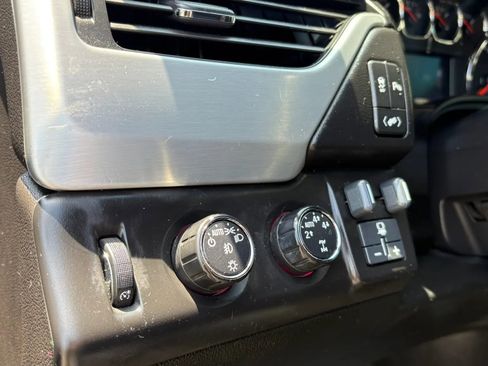 Used 2015 GMC Yukon SLE w/ Convenience Package AWD/4WD image 17
