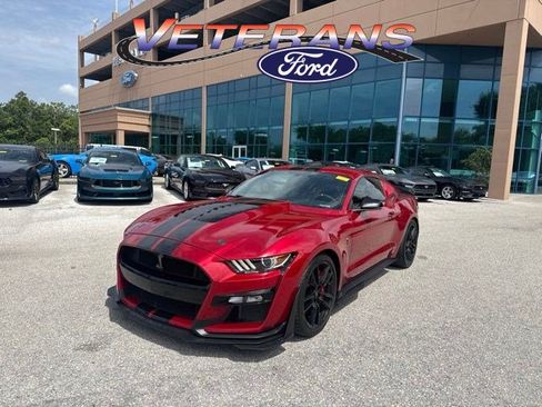 Used 2020 Ford Mustang Shelby GT500 w/ Technology Package RWD image 1