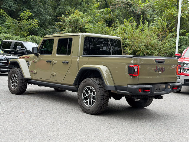 Used 2025 Jeep Gladiator Rubicon AWD/4WD image 4
