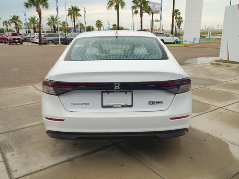 New 2026 Honda Accord LX image 6