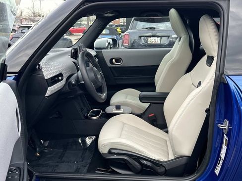 Used 2025 MINI Cooper S image 24