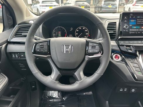New 2026 Honda Odyssey Elite image 12