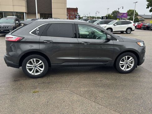 Used 2019 Ford Edge SEL w/ Equipment Group 201A FWD image 18