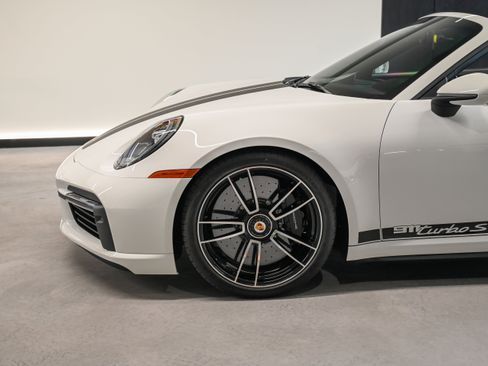 Used 2025 Porsche 911 Turbo S AWD/4WD image 5