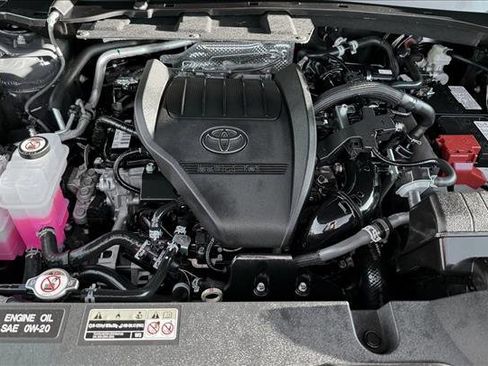 Certified 2025 Toyota Grand Highlander XLE image 22