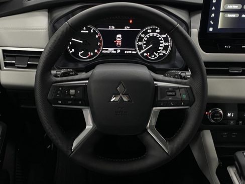 New 2026 Mitsubishi Outlander SE AWD/4WD image 50