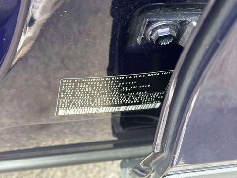 Used 2022 Volkswagen Tiguan SE w/ Panoramic Sunroof Package image 20