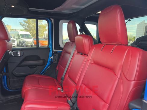 Used 2024 Jeep Wrangler Unlimited Rubicon 392 image 30