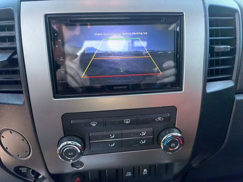 Used 2012 Nissan Titan SV w/ SV Value Truck Pkg image 21