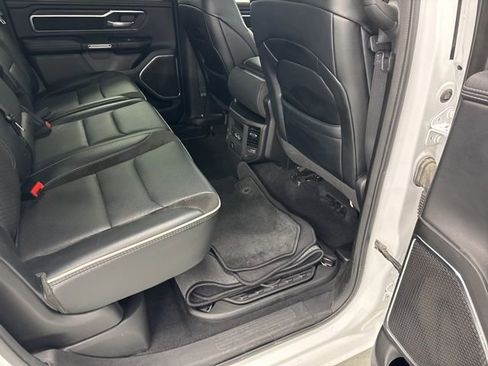 Used 2025 RAM 1500 Laramie image 32