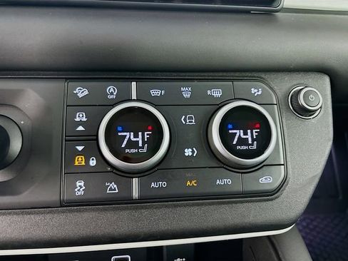 Certified 2023 Land Rover Defender 110 S image 18