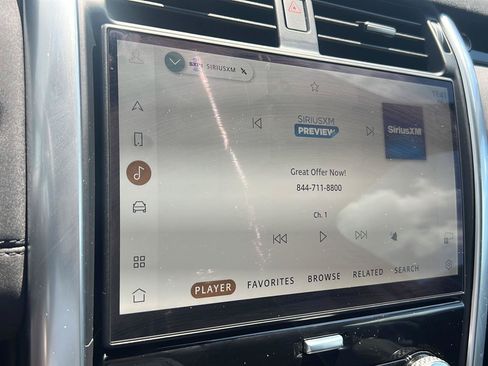 New 2026 Land Rover Discovery S AWD/4WD image 21
