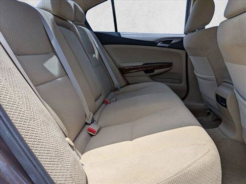 Used 2011 Honda Accord EX image 19