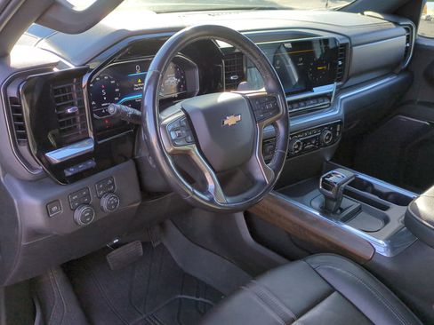 Used 2023 Chevrolet Silverado 1500 High Country w/ High Country Premium Package image 18