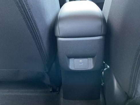 New 2025 Nissan Versa SV w/ Trunk Package image 18