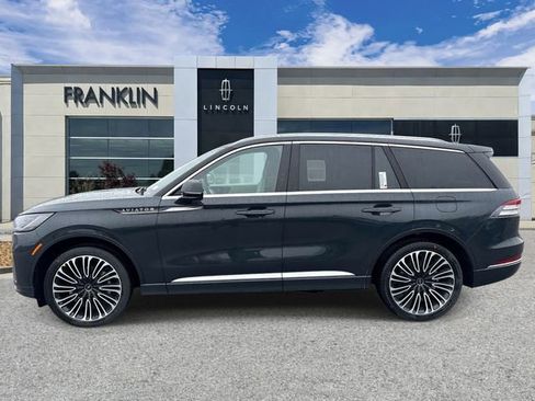 New 2026 Lincoln Aviator Black Label w/ Dynamic Handling Package AWD/4WD image 4