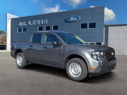 New 2025 Ford Maverick XL
