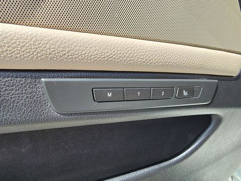 Used 2011 BMW 535i Sedan RWD image 23