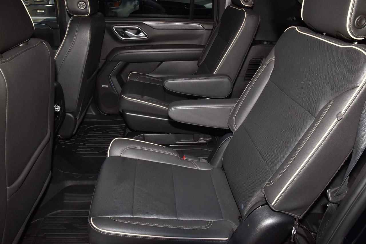 Used 2023 GMC Yukon XL SLT RWD image 14