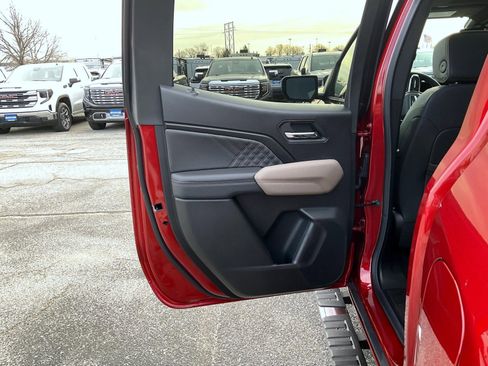 New 2026 GMC Canyon Denali AWD/4WD image 20