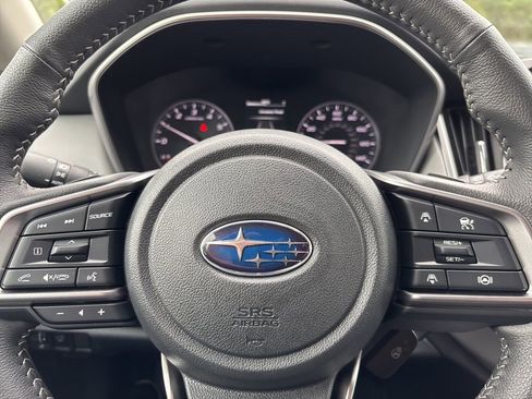 Used 2025 Subaru Outback Limited image 13