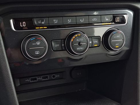 Used 2020 Volkswagen Tiguan SEL Premium R-Line AWD/4WD image 23
